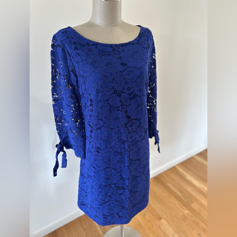 Vince Camuto Dress Womens 10 Royal Blue Lace Long Sleeve Lined Sheeth Formal